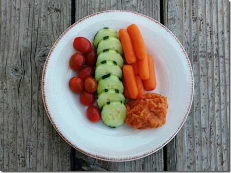 hummus and veggie snack