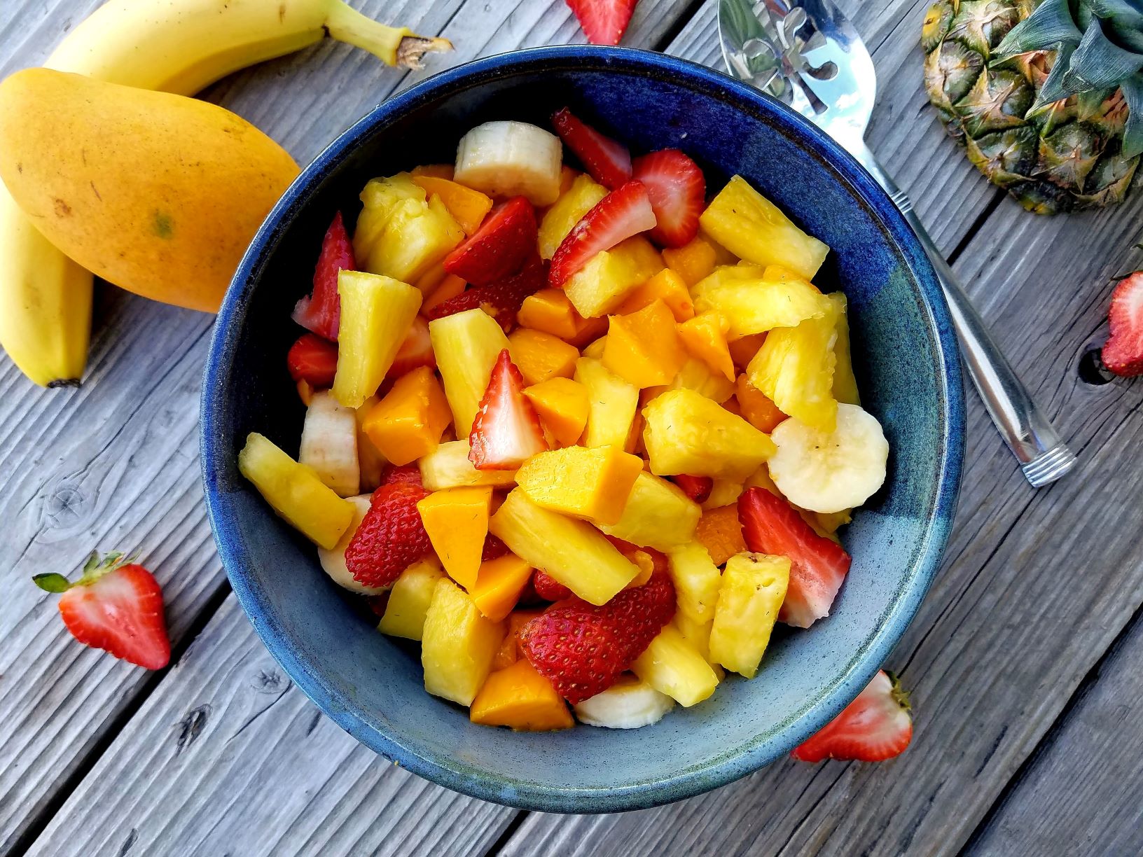 Tropical Summer Fruit Salad – Hearty Smarty