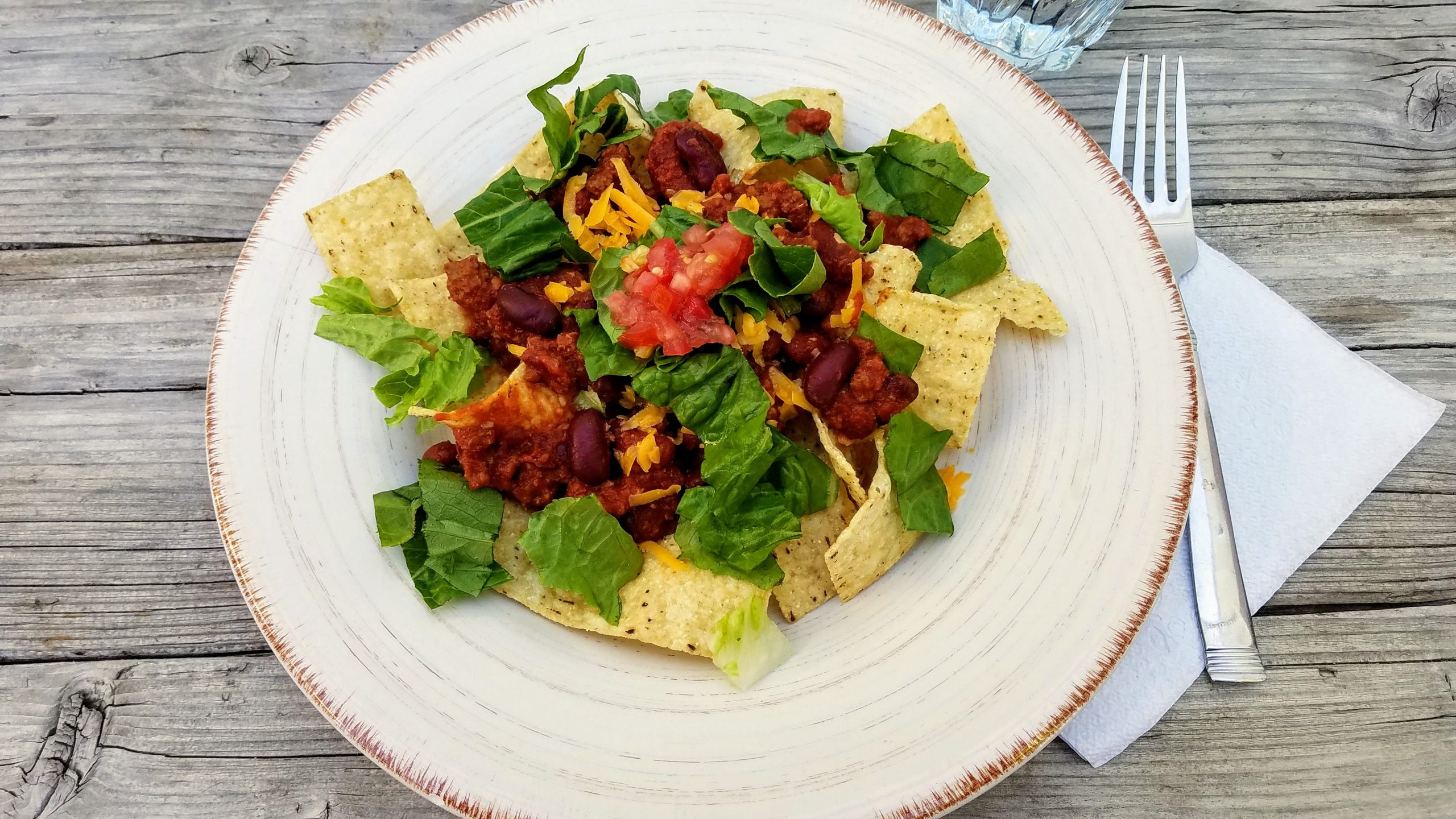 Cowboy Hats (Wyoming Style Taco Salad) – Hearty Smarty