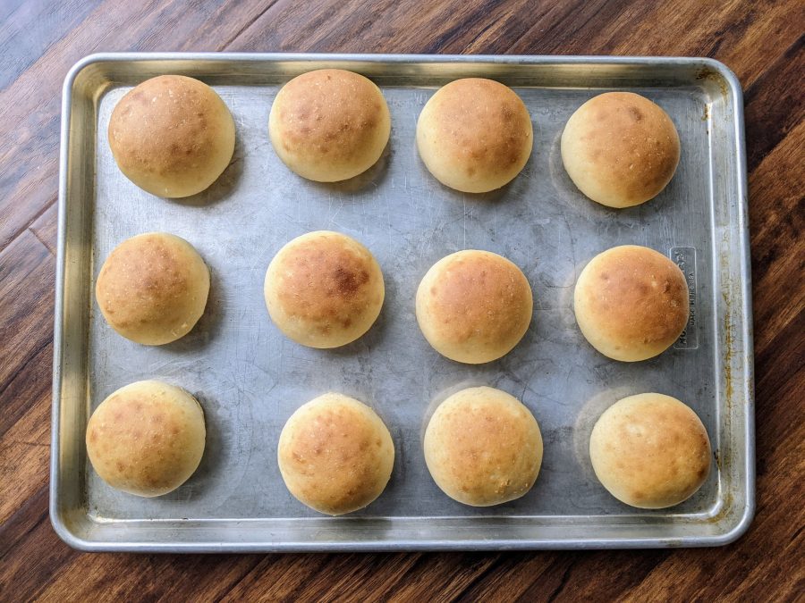 Quick And Easy Homemade Dinner Rolls – Hearty Smarty